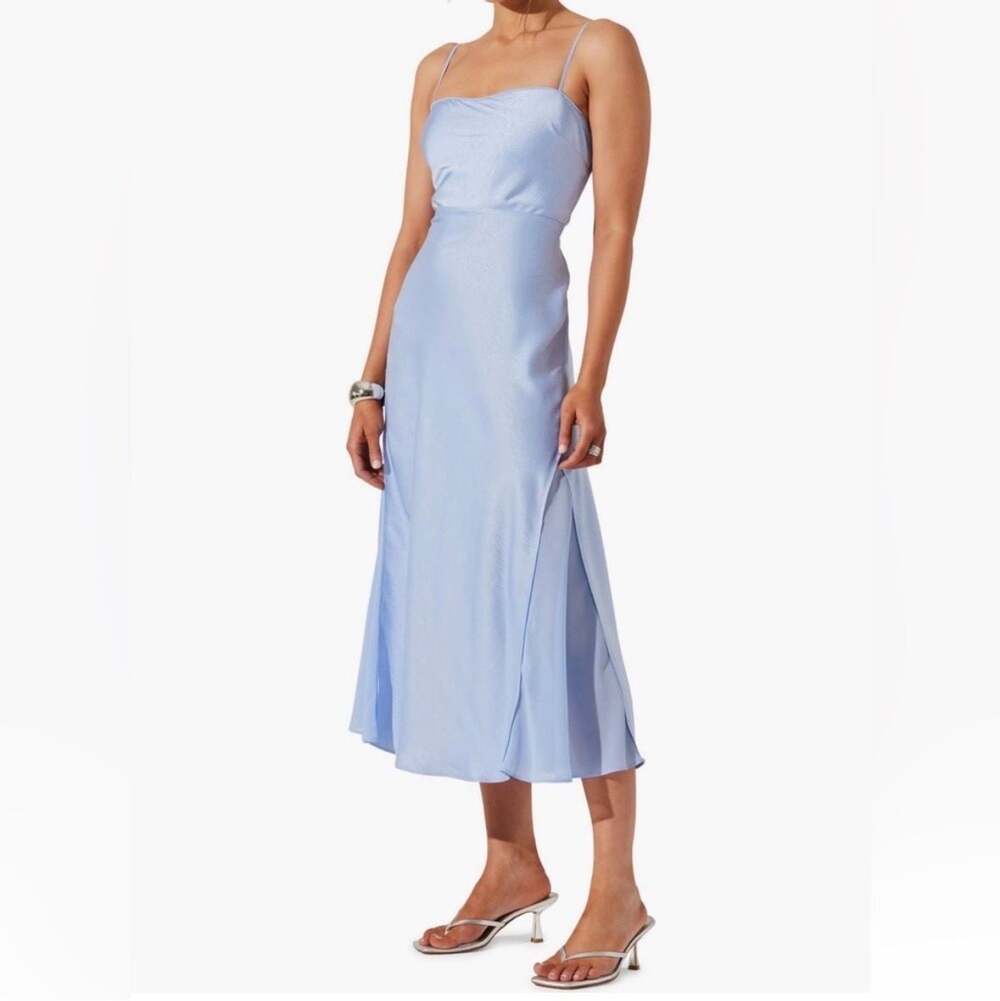 ASTR‎ the Label NWT Satin Straight Neck Midi Dress in Sky Blue size L cocktail